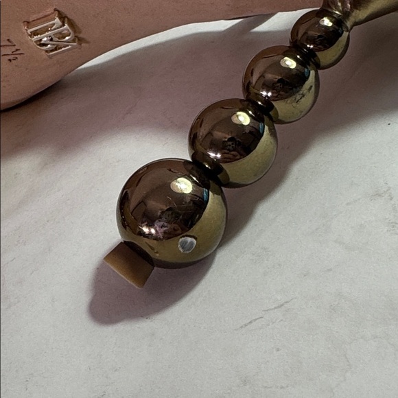 New Badgley Mischka Metallic Gold Heels sz 7.5 3.5” heel - Picture 6 of 7